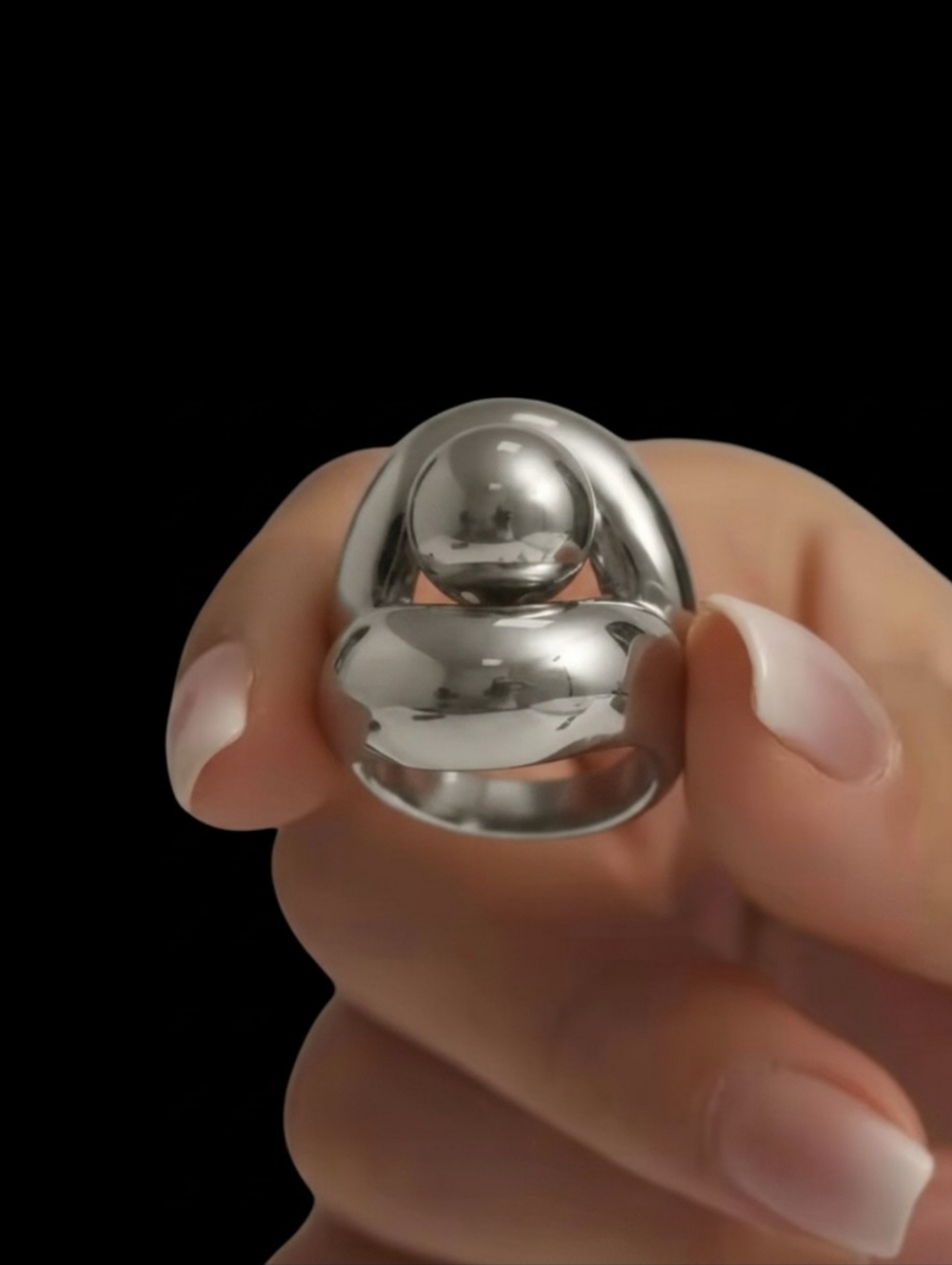 316L Stainless Steel ▪︎  Hollow Sphere Statement Ring ▪︎ Silver ▪︎ Sz 8